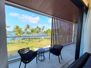 Family Quadruple Room, Beachside | Lanai