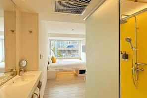 Room - Yello Rooms Hotel Victory Monument (Bangkok)