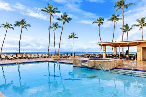 New Listing!  2bd Oceanfront Beauty at Sugar Beach