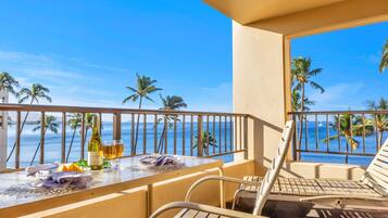 تناول الطعام بالخارج