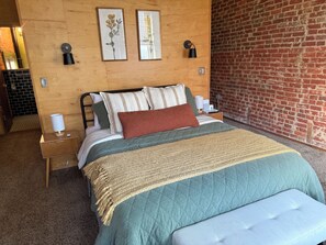 2 dormitorios, escritorio, tabla de planchar con plancha y wifi gratis