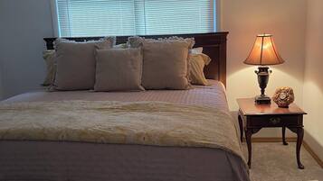 3 dormitoris, planxa i posts de planxar, wifi i roba de llit