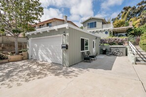 Exterior - Bike to the Beach from Contemporary Studio Guesthouse (San Diego)