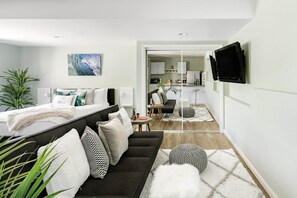 1 bedroom, iron/ironing board, WiFi, bed sheets