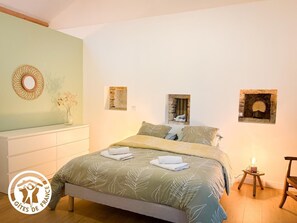 4 chambres, accès au Wi-Fi (inclus)