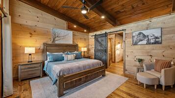 3 عدّة غرف نوم ومكواة/لوح كي وواي فاي مجانًا وملاءات أسرّة