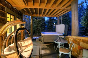 مغطس سبا خارجي