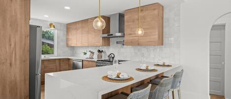 Microwave, oven, stovetop, dishwasher