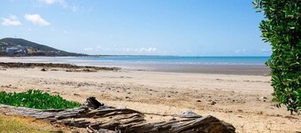 Waterfront On Wattle