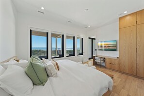 7 chambres, fer et planche à repasser, accès Internet, draps fournis