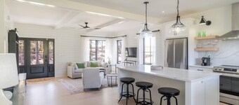 Fox Cottage – Charming Wine Country Retreat in Afton, VA