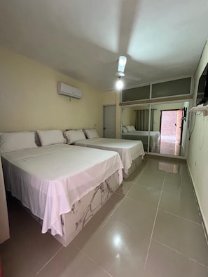 8 bedrooms, iron/ironing board, free WiFi, bed sheets - Villas cloud 1 (Santo Domingo)