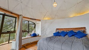 Internet, bed sheets