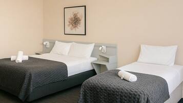 Fer et planche à repasser, Wi-Fi gratuit