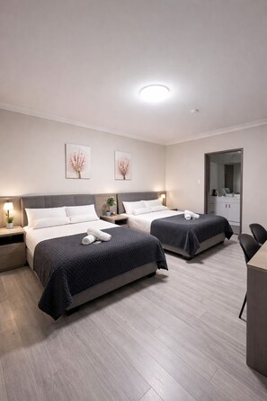 Economy Quadruple Room