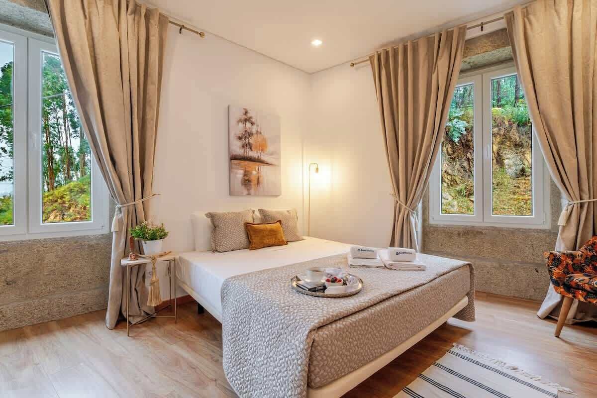 3 Schlafzimmer, Bügeleisen/Bügelbrett, Reisekinderbett, kostenloses WLAN