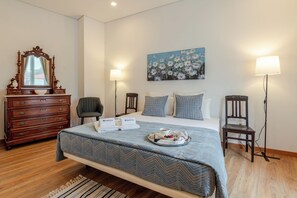 3 عدّة غرف نوم ومكتب ومكواة/لوح كي وواي فاي مجانًا