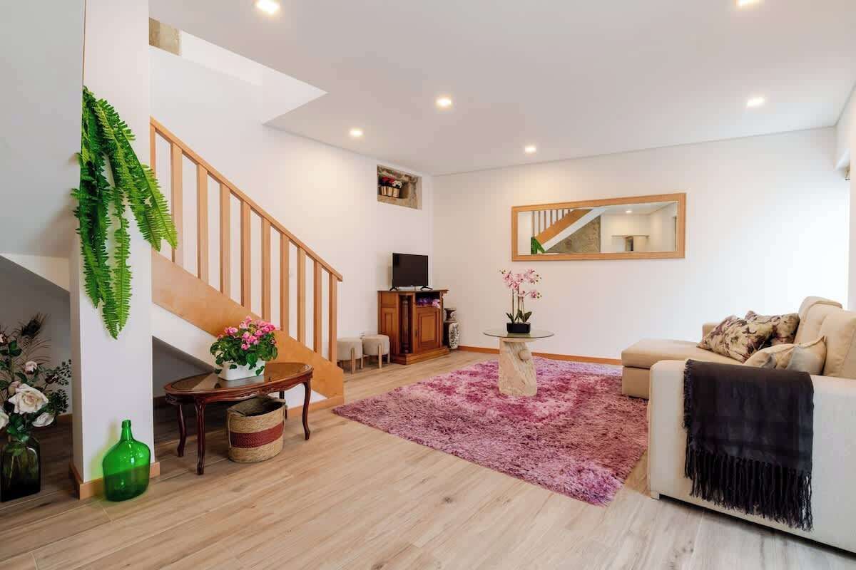 智能电视、办公室