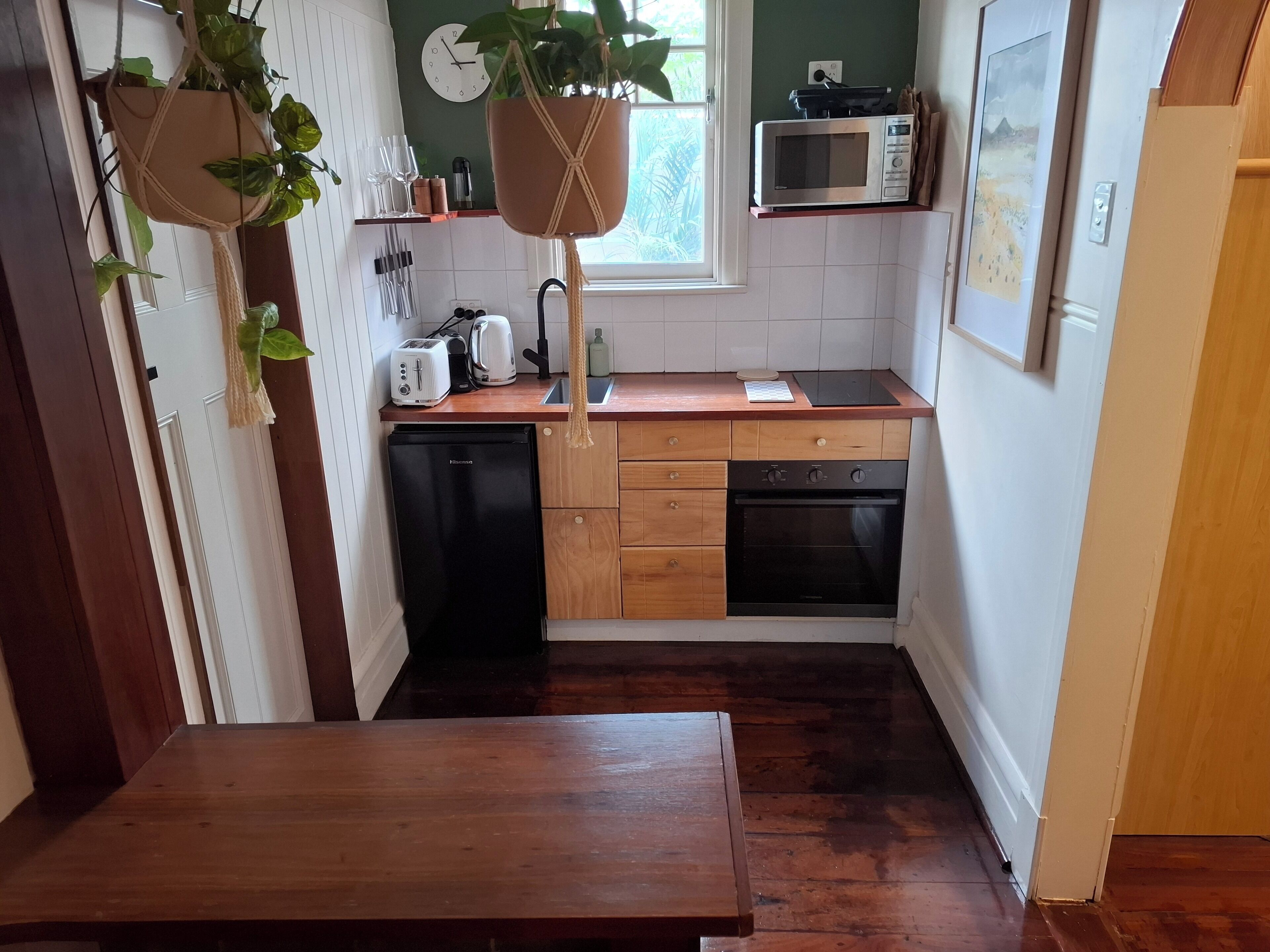 微波炉、烤箱、炉灶