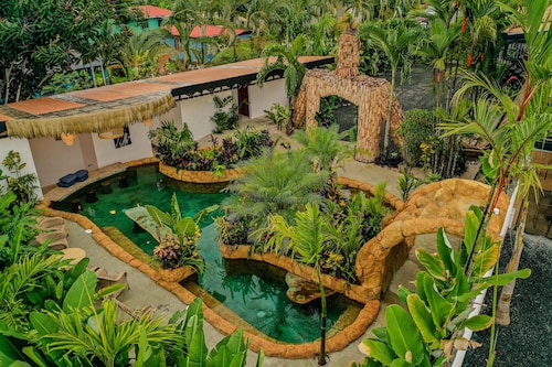 Arenal Palms Hot Springs