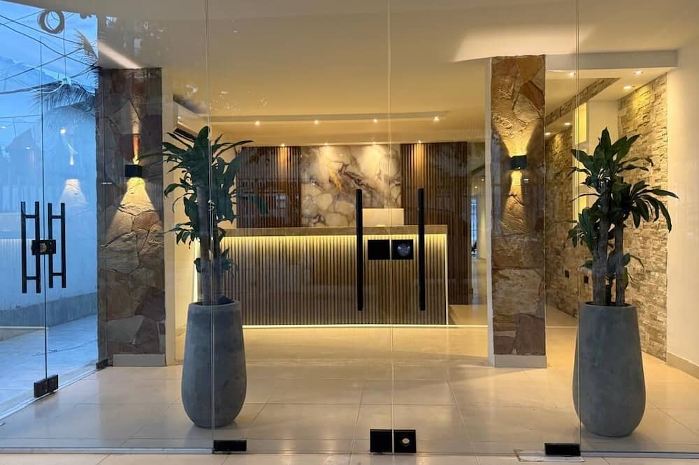 ARCADIA HOTEL