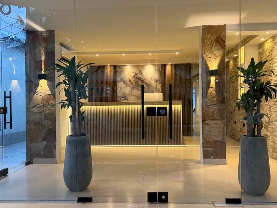 Fachada de la propiedad