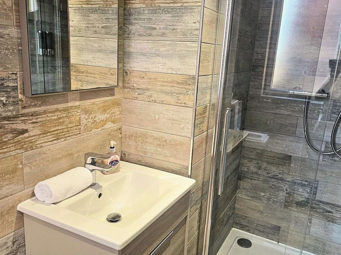 Secadora de cabello y toallas 