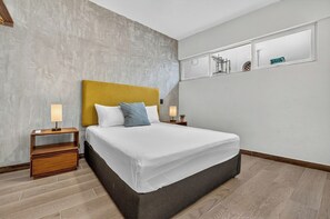 1 bedroom, iron/ironing board, WiFi