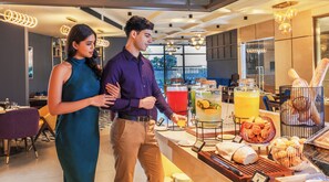 Restaurant - Vivanta Kochi Aluva (Aluva)