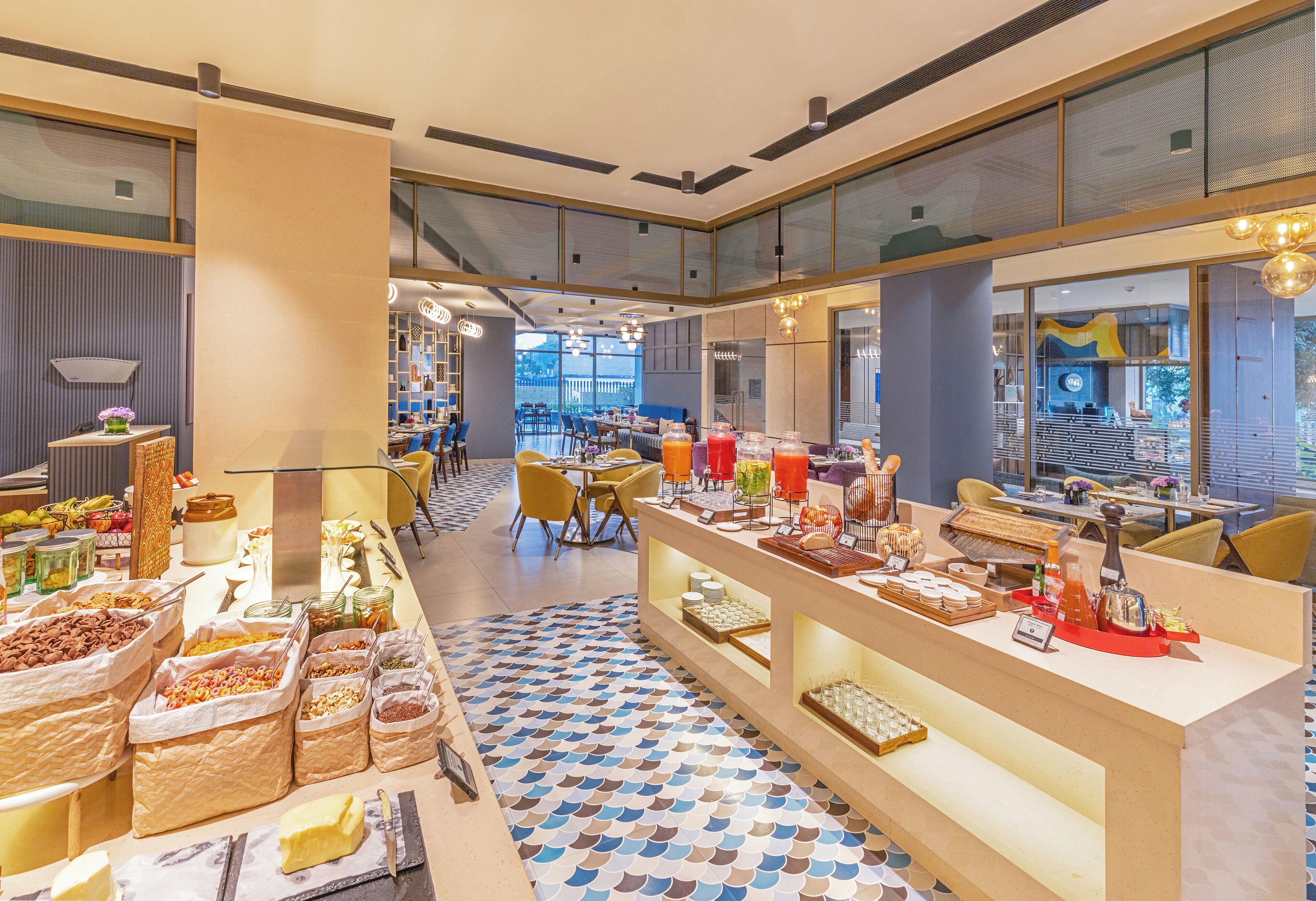 Daily buffet breakfast for a fee