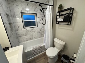 مجففات شعر، مناشف