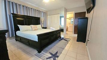 3 chambres, fer et planche à repasser, lit parapluie, Wi-Fi gratuit