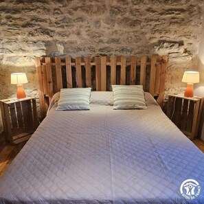 Room - Chez Françoise - MONTROSIER (MONTROSIER)