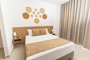 2 chambres, fer et planche à repasser, Wi-Fi, draps fournis