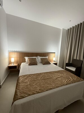 Fer et planche à repasser, Wi-Fi, draps fournis