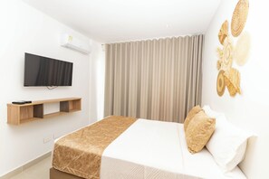 2 quartos, ferros/tábuas de passar roupa, Wi-Fi, roupa de cama