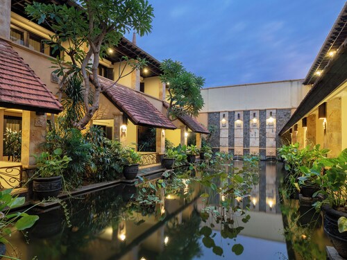Lotus Garden Hotel by Waringin Hospitality