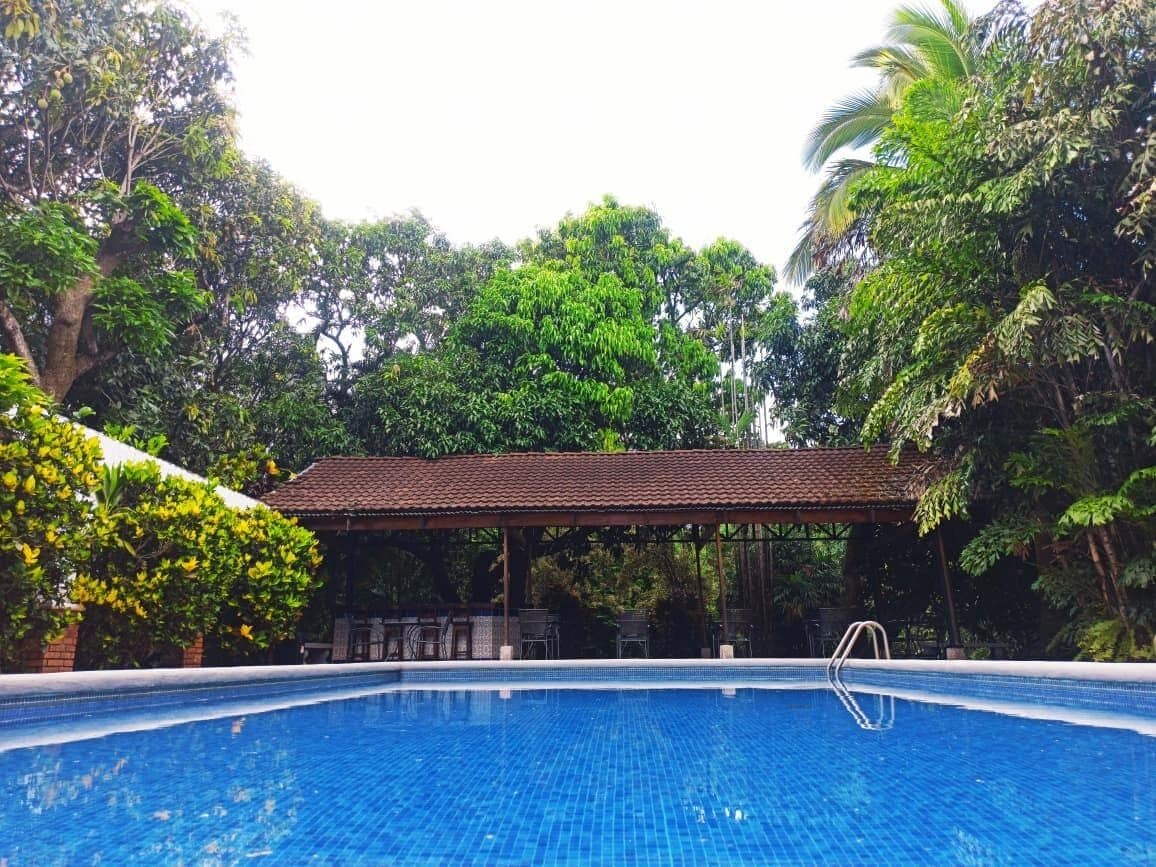 Udendørs pool