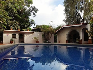 Alberca al aire libre