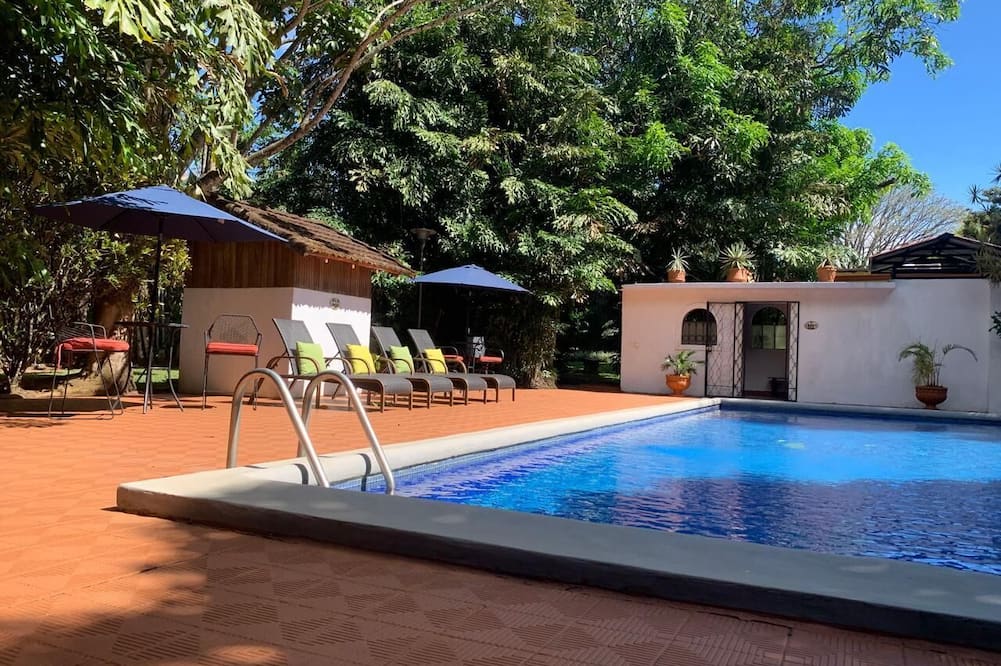Hacienda Escondida