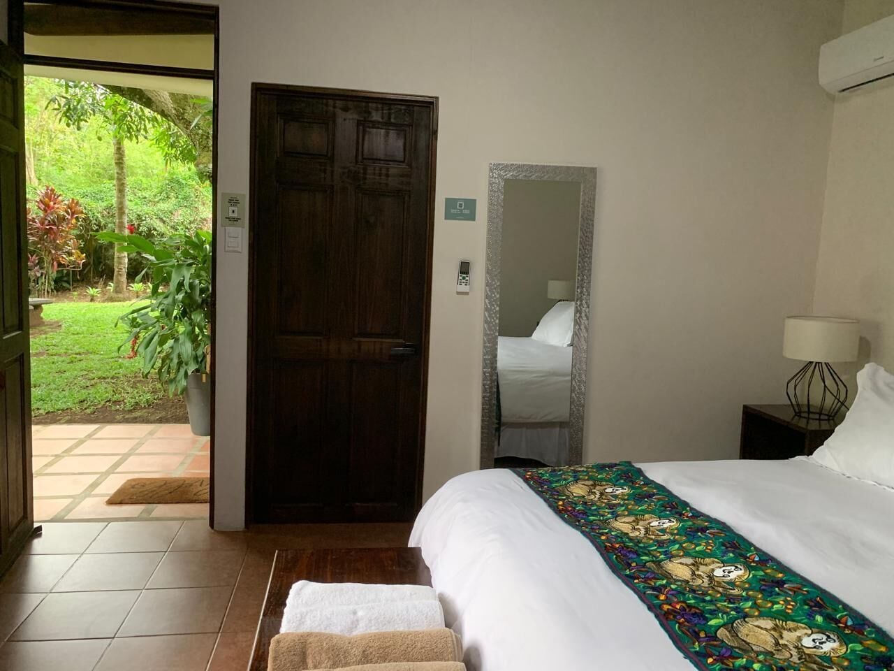 Deluxe Double Room, Patio, Garden View