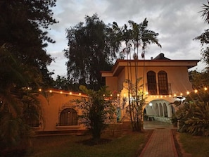 Front of property - Hacienda Escondida (San José)