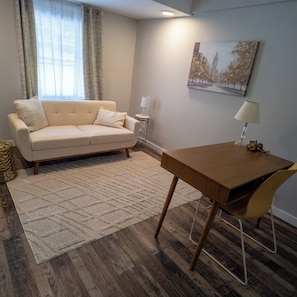 Smart TV - In the middle of it all in French Lick!  (French Lick)