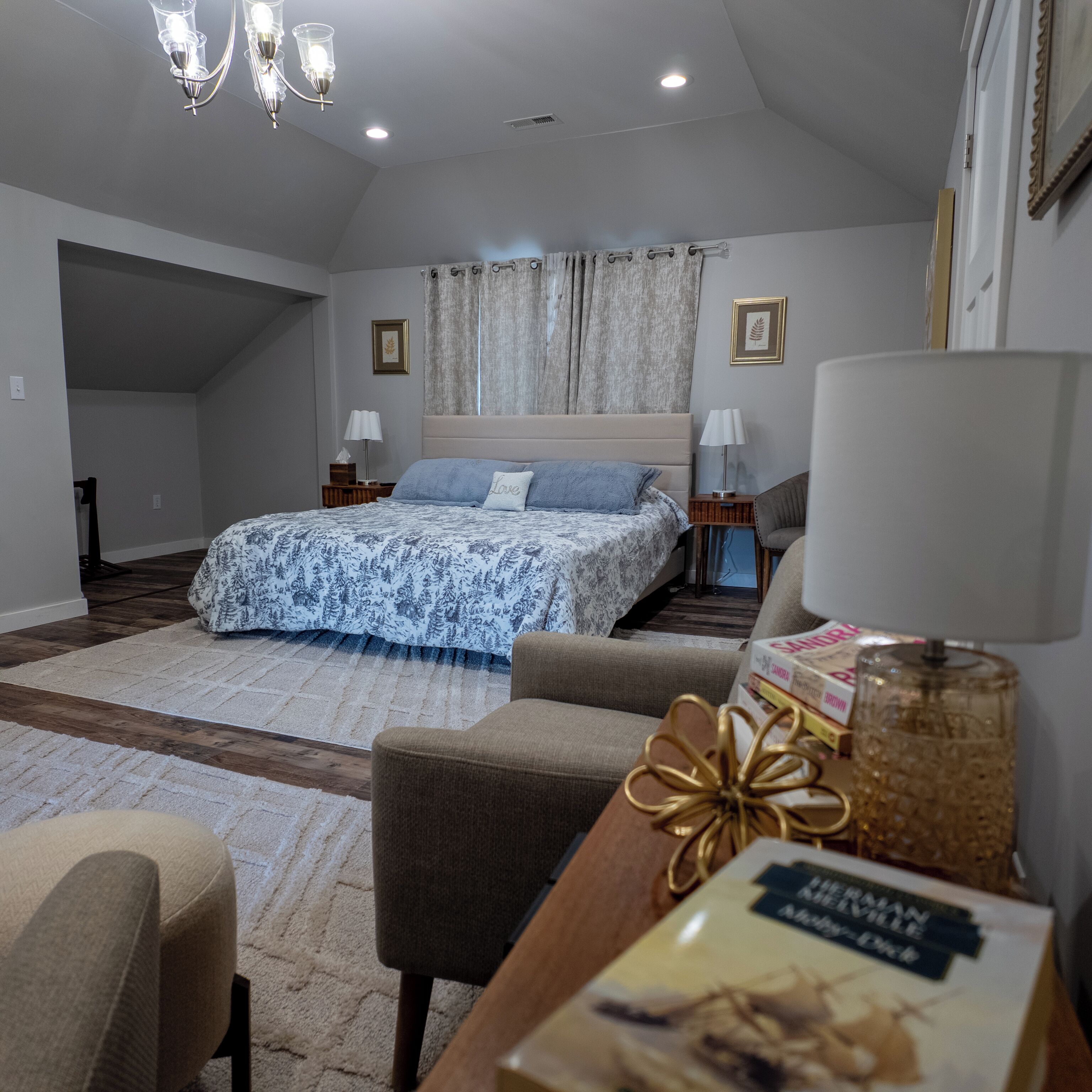 4 chambres, fer et planche à repasser, Wi-Fi, literie fournie