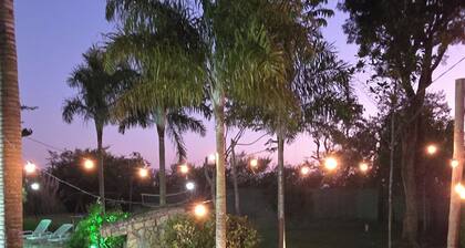 Country house in a gated community with heated pool, air conditioning and 4 bedrooms