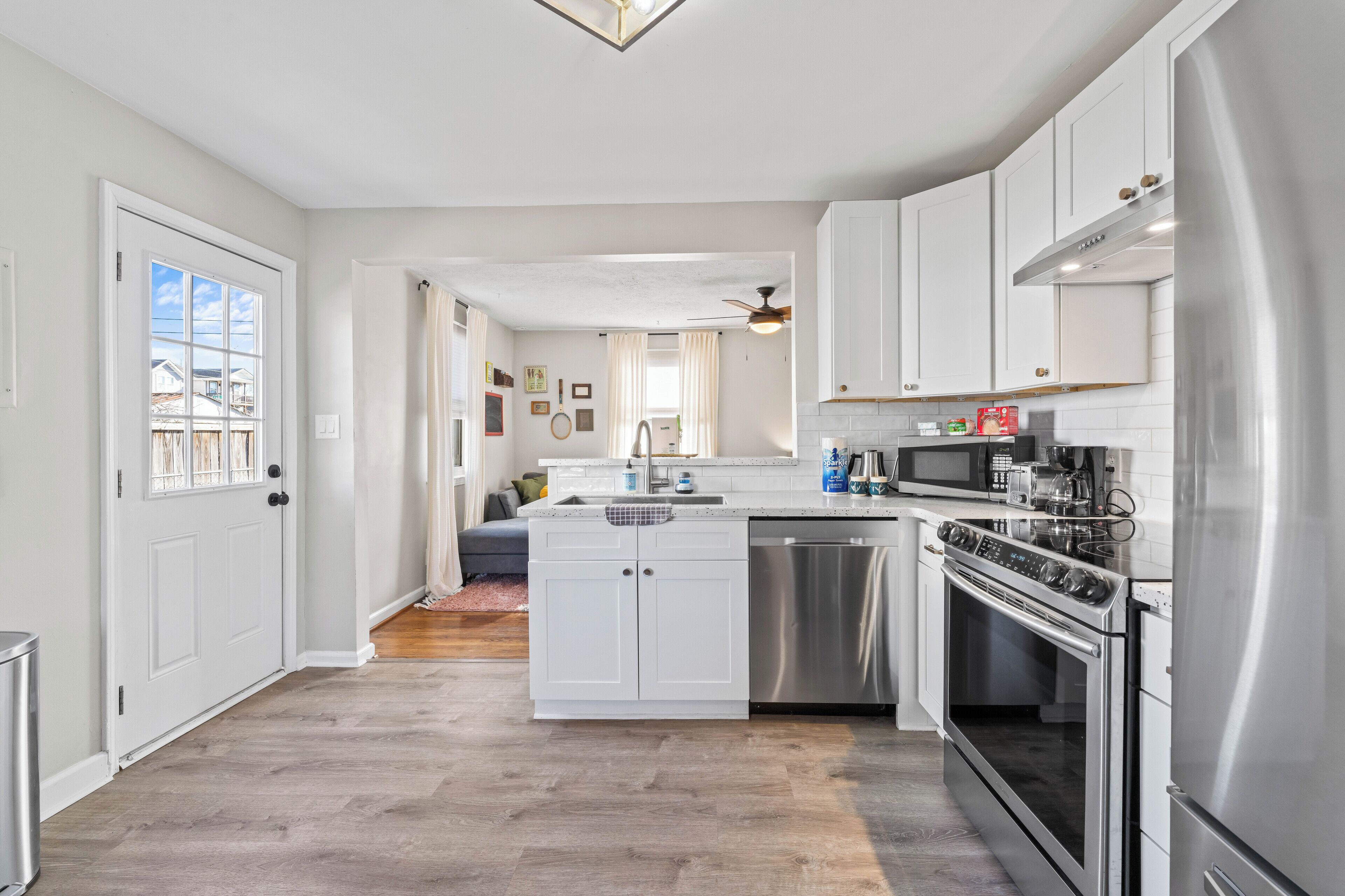 Microwave, oven, stovetop, dishwasher