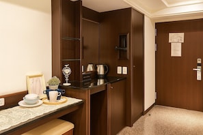 Couette en duvet d'oie, bureau, rideaux occultants, Wi-Fi gratuit