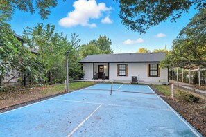 Exterior - Walkable Oasis and Guest Suite w/ Pickleball Court (Austin)