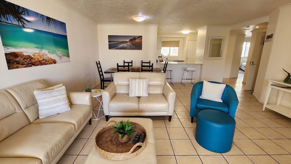 Whalewatch Haven - 3 Bedroom, Sleeps 6 - Resort Living! - North Stradbroke Island