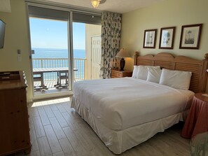 3 soverom, strykejern/-brett, reiseseng for barn og wi-fi (inkludert)